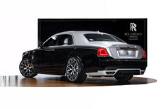 Rolls-Royce Ghost - Two Tone Black and Silver 2017